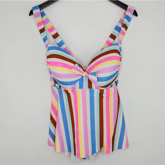 California Waves Linen Stripe Tankini Top - Picture 2 of 4